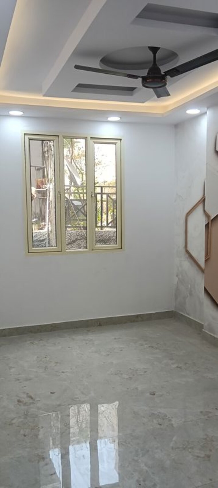 Room, govindpuri 3 Bedroom 900 Sq.Ft. Builder Floor In Govindpuri Delhi 10444513