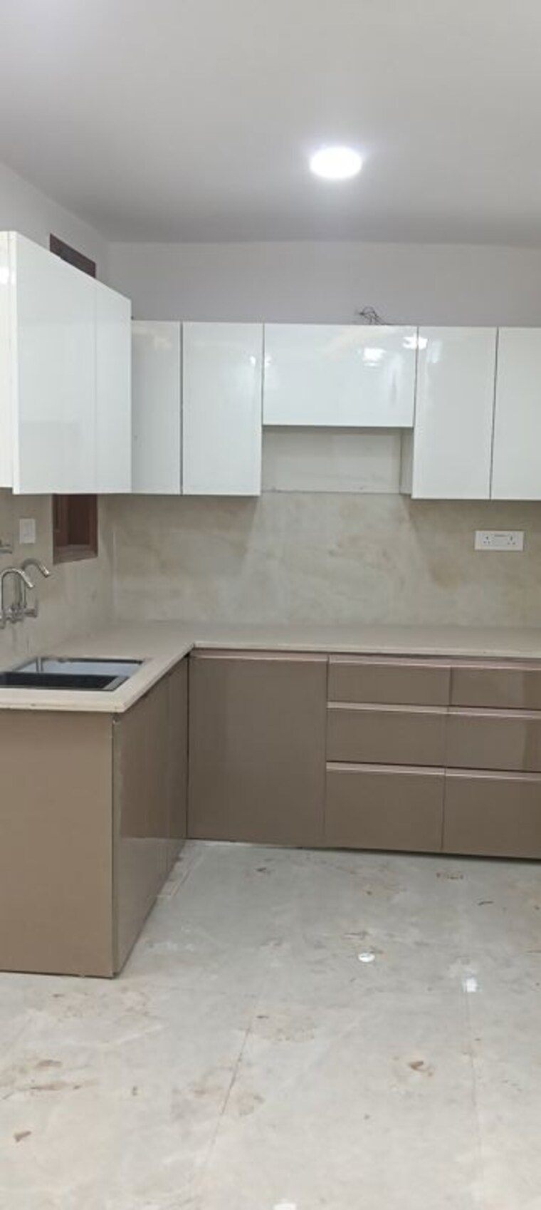 Kitchen, govindpuri 3 Bedroom 900 Sq.Ft. Builder Floor In Govindpuri Delhi 10444513