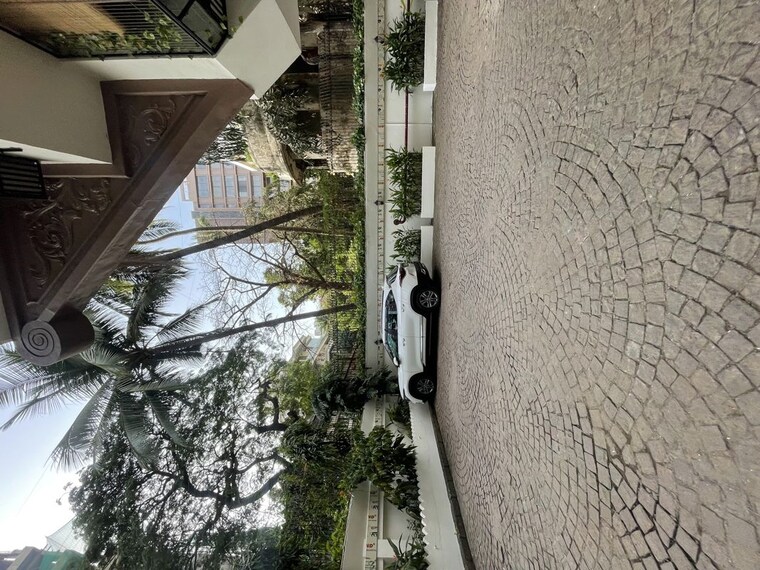 Balcony, regency-terrace 3 Bedroom 2200 Sq.Ft. Apartment In Khar West Mumbai 10444572