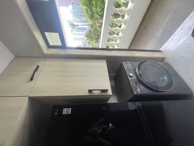 Team Area, regency-terrace 3 Bedroom 2200 Sq.Ft. Apartment In Khar West Mumbai 10444572