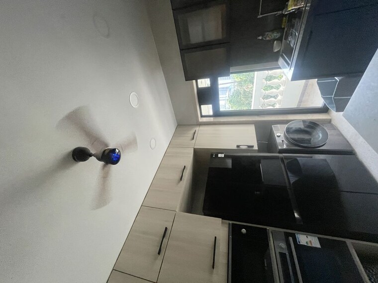 Team Area, regency-terrace 3 Bedroom 2200 Sq.Ft. Apartment In Khar West Mumbai 10444572