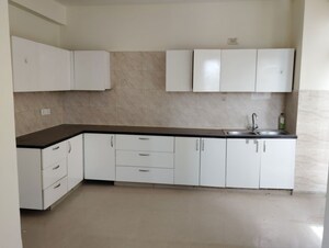 Kitchen in 4 BHK Apartment at Omaxe Heights, Sector 86 – for Rent