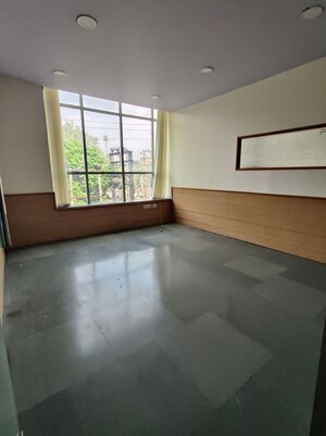 Room in  Warehouse at Sector 63 – for Rent