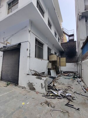  Warehouse For Rent in Sector 63