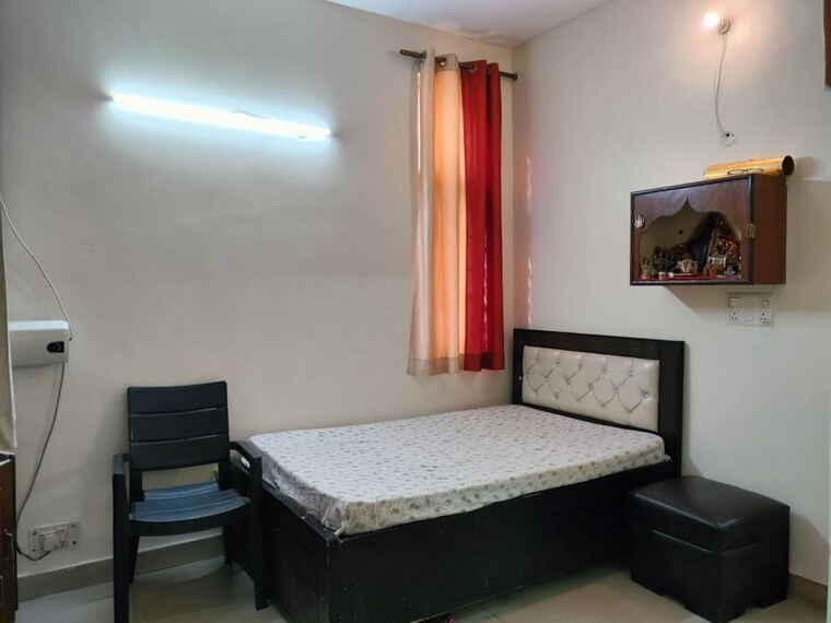 Bedroom, ip extension 2 Bedroom 900 Sq.Ft. Apartment In Ip Extension Delhi 10433273