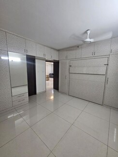 3 BHK + Pooja Room Apartment For Rent in Poulomi Avante