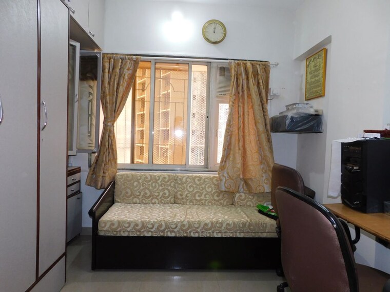 Living Room, amesh-chs 2 Bedroom 650 Sq.Ft. Apartment In Tilak Nagar Mumbai 10444599