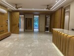 4 BHK + Servant Room 460 Sq.Yd. Builder Floor in Malibu Town