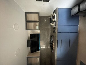 Furnished Amenities in 3 BHK Apartment at Regency Terrace, Khar West – for Rent