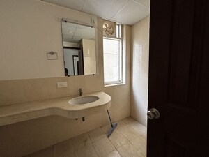 Bathroom in 3 BHK Apartment at Jaypee Greens Pavilion Court, Sector 128 – for Rent