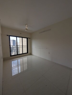 Room in 2 BHK Apartment at Oxford Navrang Crystal, Goregaon West – for Rent