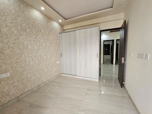 Room in 2 BHK Apartment at Subhash Nagar – for Sale