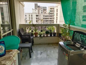 Team Area in 3 BHK Apartment at Alpha Ii Greater Noida – for Sale