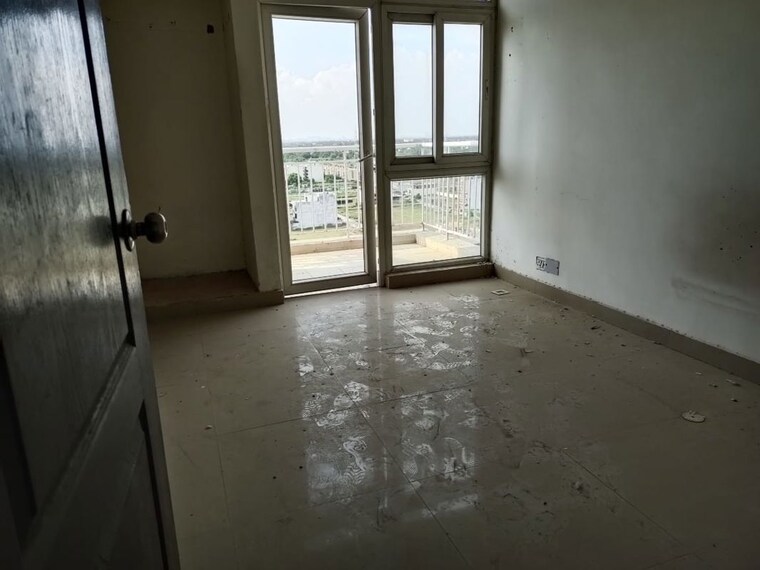 Room, omaxe-royal-residency-faridabad 3 Bedroom 1900 Sq.Ft. Apartment In Sector 79 Faridabad 10444688