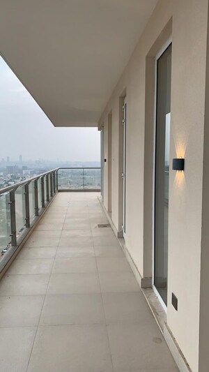  3 BHK Apartment at Mahindra Luminare, Sector 59 – for Sale