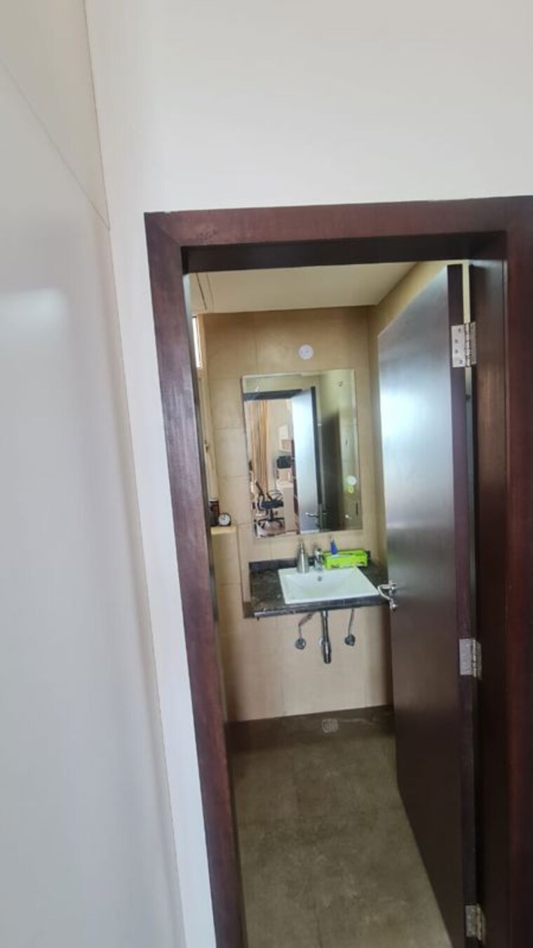 Kitchen, mahindra-luminare 3 Bedroom 3000 Sq.Ft. Apartment In Sector 59 Gurgaon 10444719