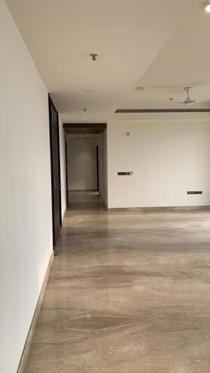 Room in 3 BHK Apartment at Mahindra Luminare, Sector 59 – for Sale