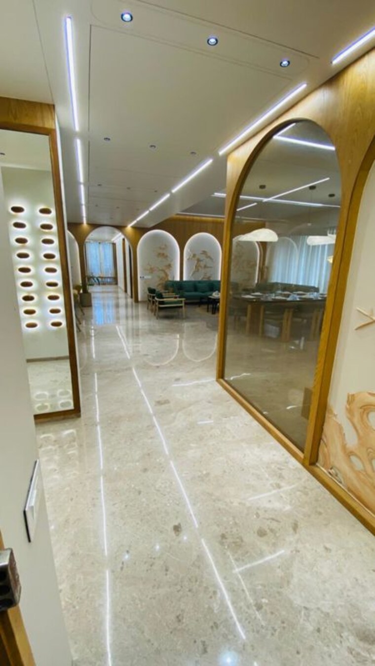 Living Room, vihav-keystone-skyvillas 4 Bedroom 4180 Sq.Ft. Apartment In New Alkapuri Vadodara 10444727