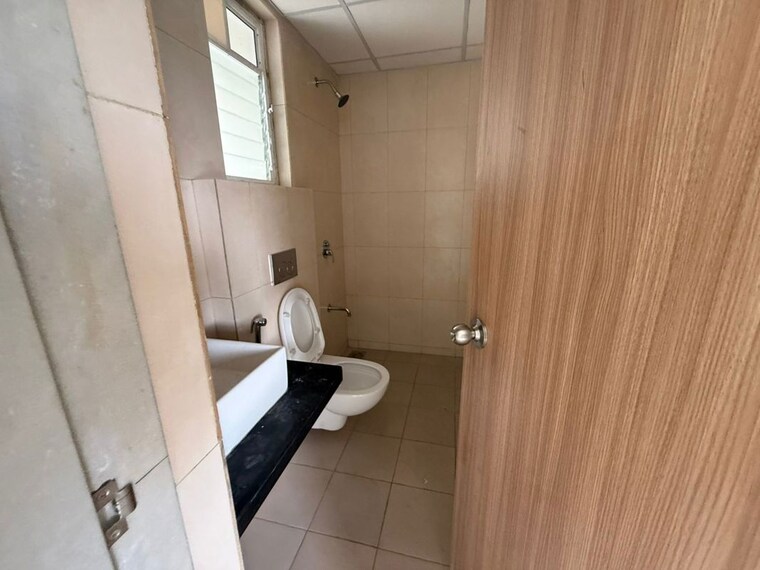 Bathroom, sai-baba-vihar-complex 2 Bedroom 600 Sq.Ft. Apartment In Ghodbunder Road Thane 10444771