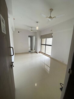 1 BHK Apartment For Rent in Lodha Palava Downtown