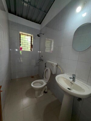 Bathroom in 2 BHK Independent House at Bardez – for Rent