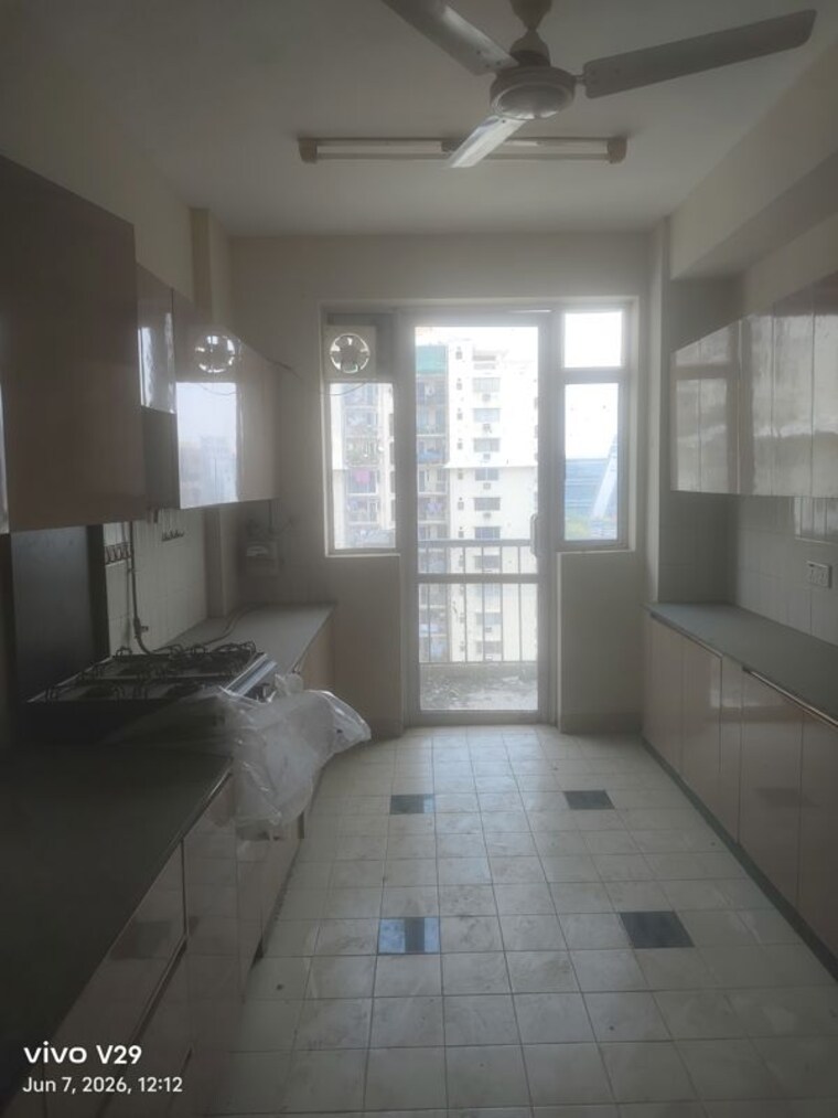 undefined, dlf-belvedere-towers 4 Bedroom 2250 Sq.Ft. Apartment In Sector 24 Gurgaon 10444769