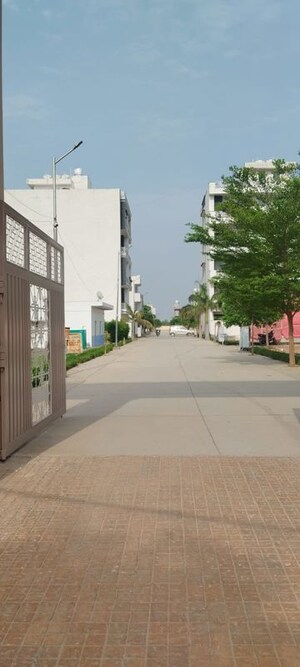  Plot For Sale in Soha Neal City, Sector 98