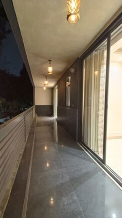 4 BHK + Pooja Room,Servant Room,Study Room,Store Room Builder Floor For Sale in DLF Phase I
