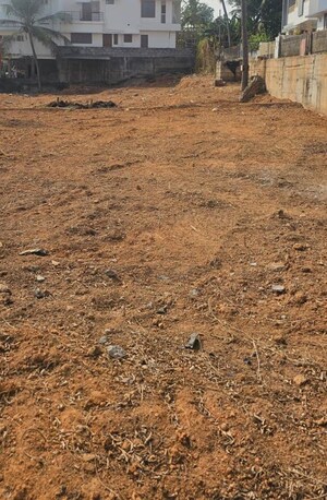  Plot For Sale in Pettah
