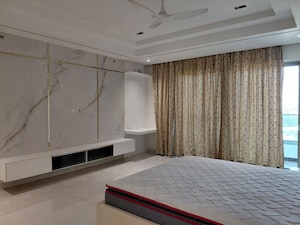 Bedroom in 4 BHK Apartment at Jayabheri The Peaks, Narsingi – for Rent
