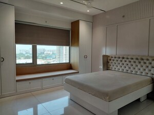 Bedroom in 4 BHK Apartment at Jayabheri The Peaks, Narsingi – for Rent