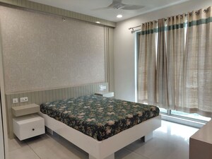 Bedroom in 4 BHK Apartment at Jayabheri The Peaks, Narsingi – for Rent