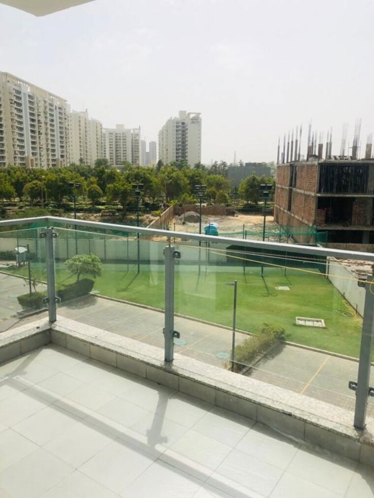 Swimming Pool, m3m-merlin 3 Bedroom 2000 Sq.Ft. Apartment In Sector 67 Gurgaon 10444881