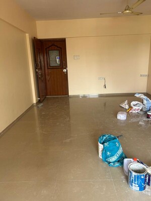 Room in 2 BHK Apartment at Om Sai Charan CHS, Borivali West – for Rent