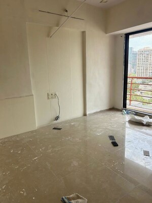 Room in 2 BHK Apartment at Om Sai Charan CHS, Borivali West – for Rent