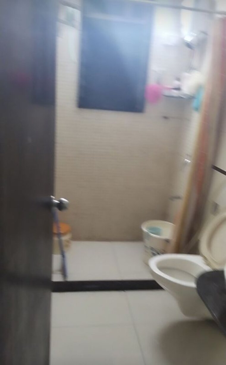 Bathroom, dosti-acres-aster 2 Bedroom 800 Sq.Ft. Apartment In Wadala East Mumbai 10444868