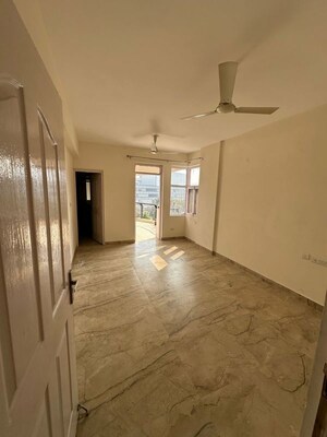 Room in 4 BHK Apartment at New Shivalik Society, Sector 51 – for Sale