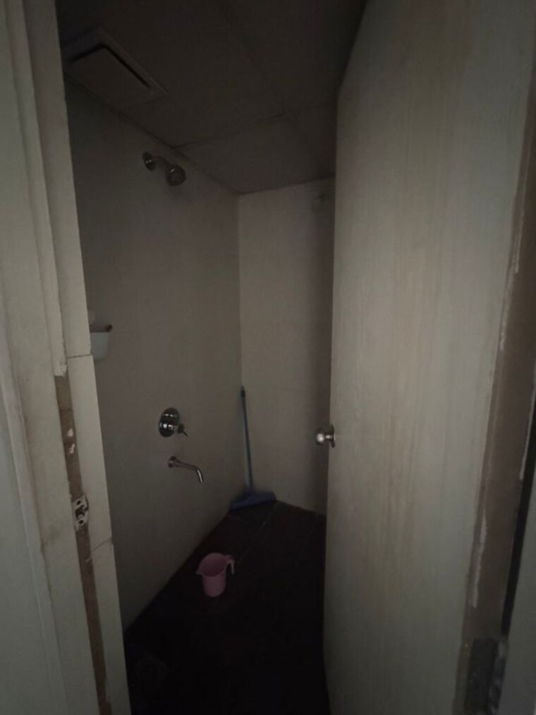 Bathroom, lodha-palava-casa-rio-caspiana 1 Bedroom 594 Sq.Ft. Apartment In Dombivli East Thane 10444943