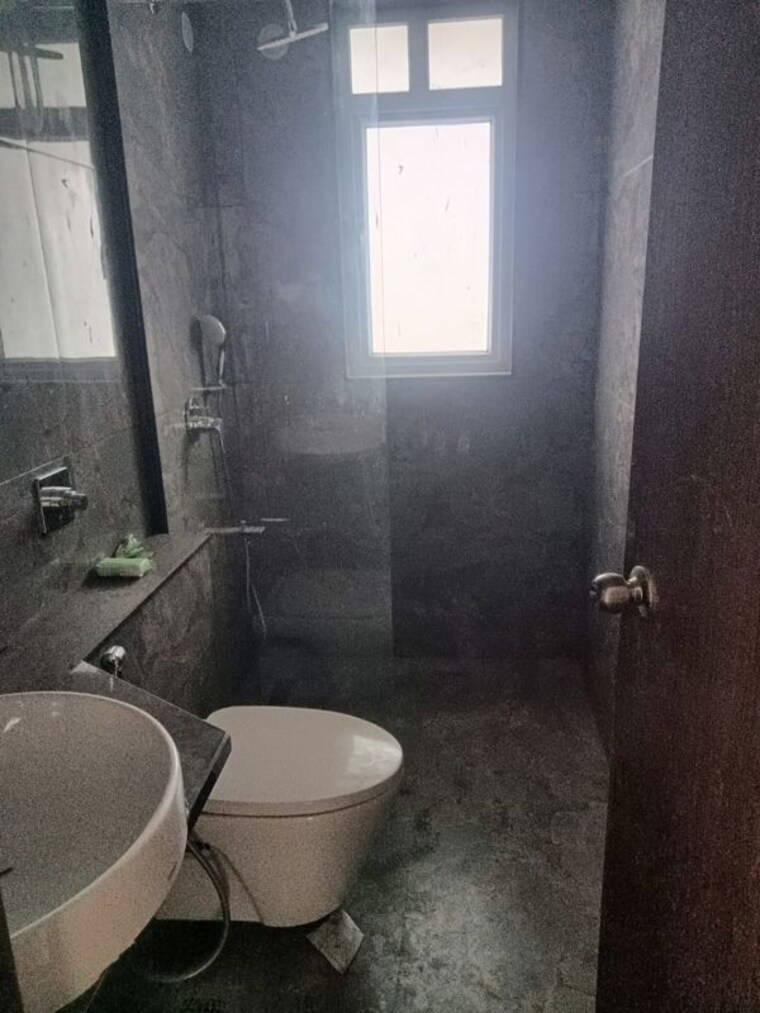 Bathroom, baner 3 Bedroom 1300 Sq.Ft. Apartment In Baner Pune 10444962