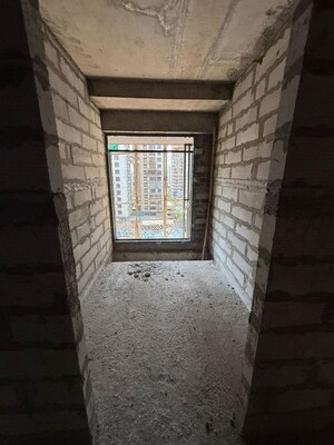 Building Lobby in 1 BHK Apartment at Yusuf Manzil, Agripada – for Sale