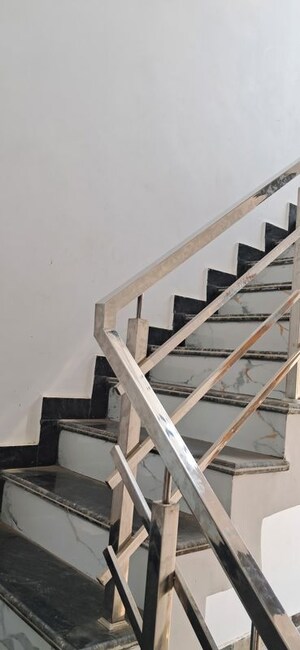 Staircase in 2 BHK Independent House at Gomti Nagar – for Rent