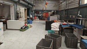  Warehouse For Rent in Transport Nagar