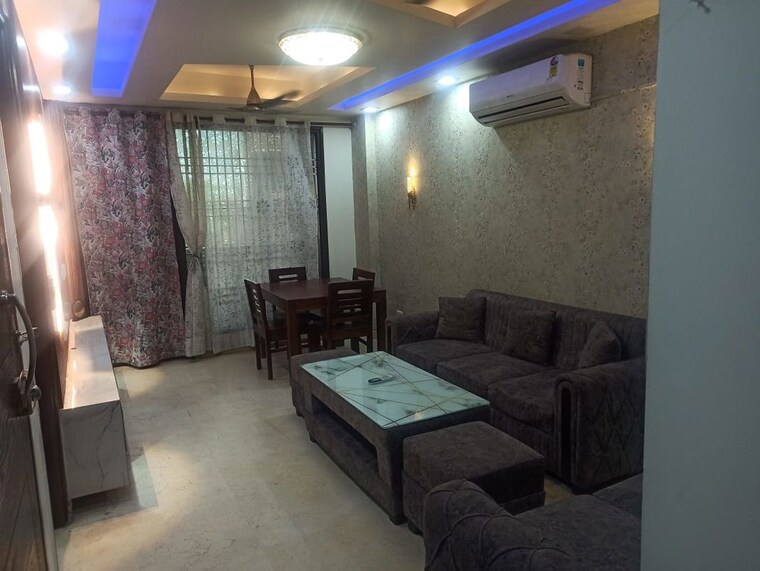 Living Room, gautam nagar 3 Bedroom 150 Sq.Yd. Builder Floor In Gautam Nagar Delhi 10444475