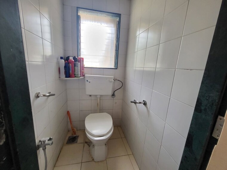 Bathroom, prabhadevi 2 Bedroom 620 Sq.Ft. Apartment In Prabhadevi Mumbai 10445001