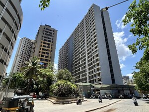 2 BHK Apartment For Sale in Ajmera Boulevard, Malad West