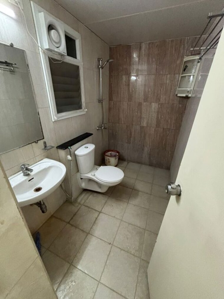Bathroom, mantri-webcity 2 Bedroom 1000 Sq.Ft. Apartment In Hennur Bangalore 10445024