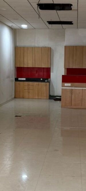 Furnished Amenities in  Shop at Colaba – for Rent