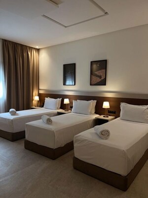  Pg For Rent in Sadar Bazar