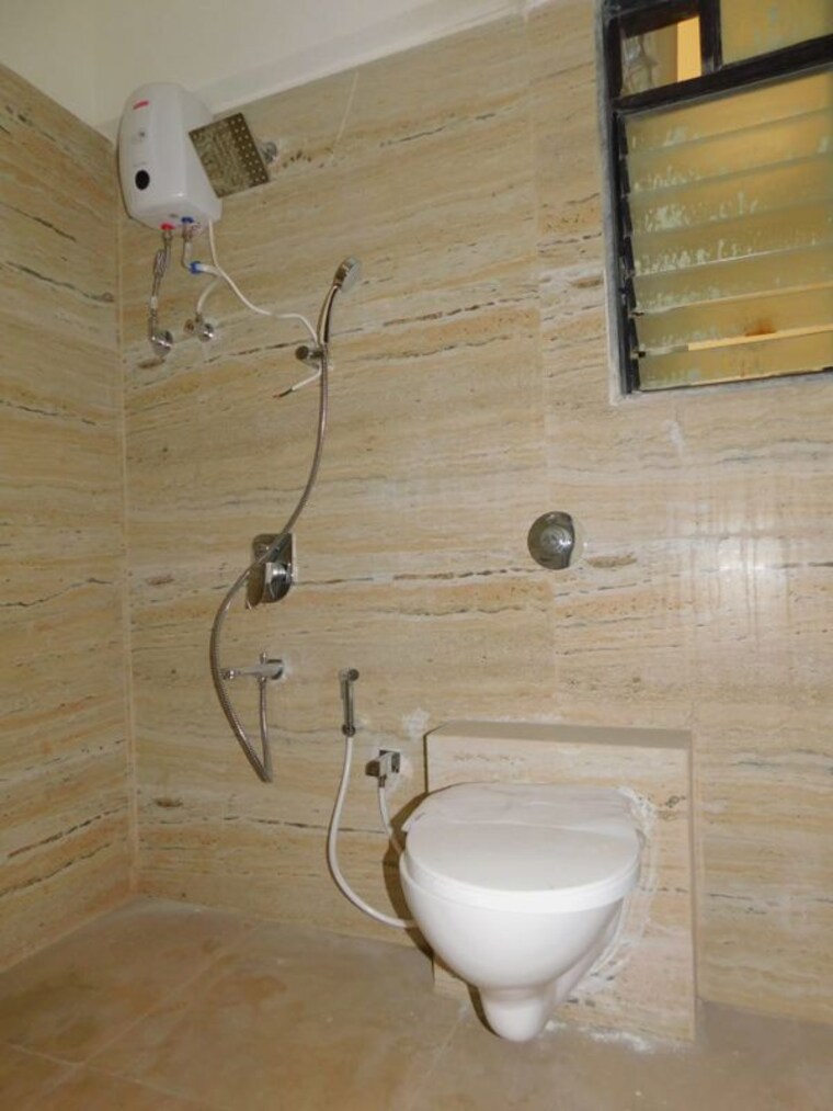 Bathroom, dgs-sheetal-regalia 3 Bedroom 955 Sq.Ft. Apartment In Borivali East Mumbai 10445015