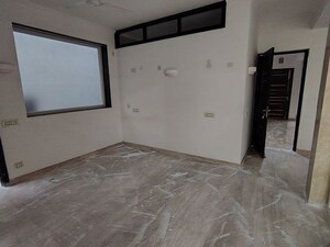 Room in 6+ BHK Independent House at Anand Niketan – for Rent